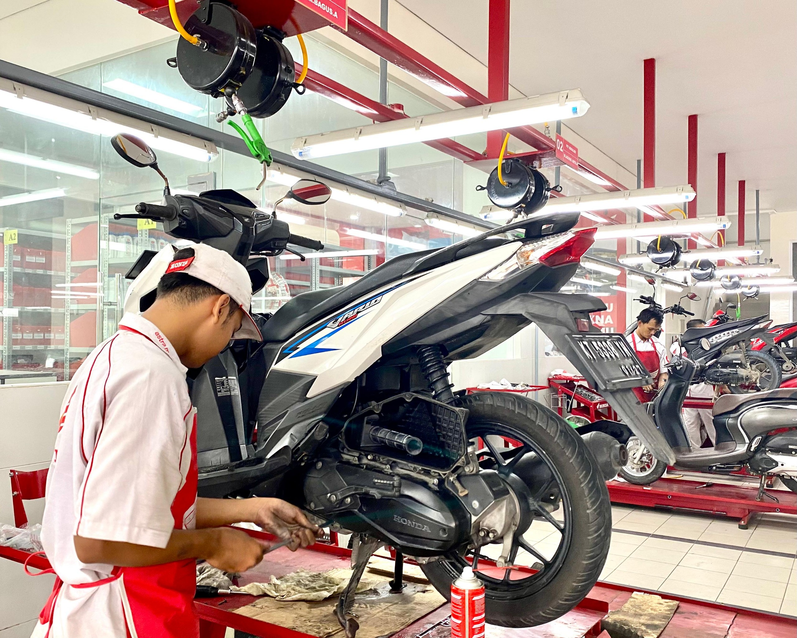 Pertama Kali Servis Motor Sendiri, Apa Saja yang Harus Ditanyakan ke Bengkel?